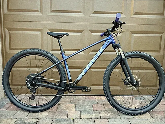 2025 Trek Marlin 5 Gen 3, Medium, Hardtail Mountain Bike, Upgrades, Seat Dropper