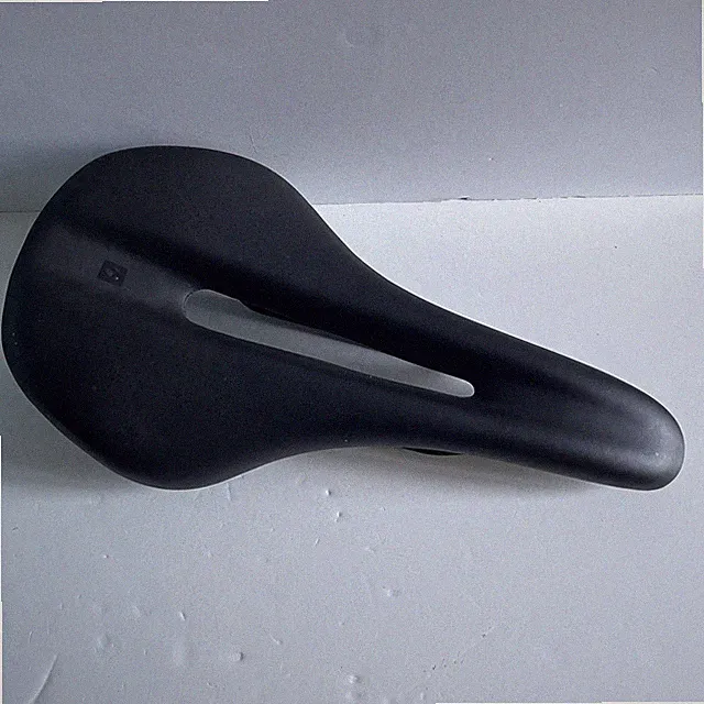 Bontrager/Trek Verse Comp Bicycle Saddle/Seat 145mm Black Blendr 600591