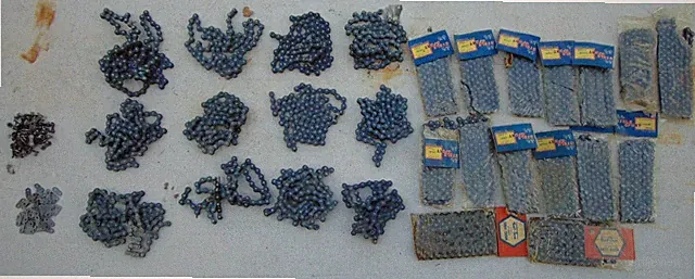 lot of 25 Blue Bicycle Chains