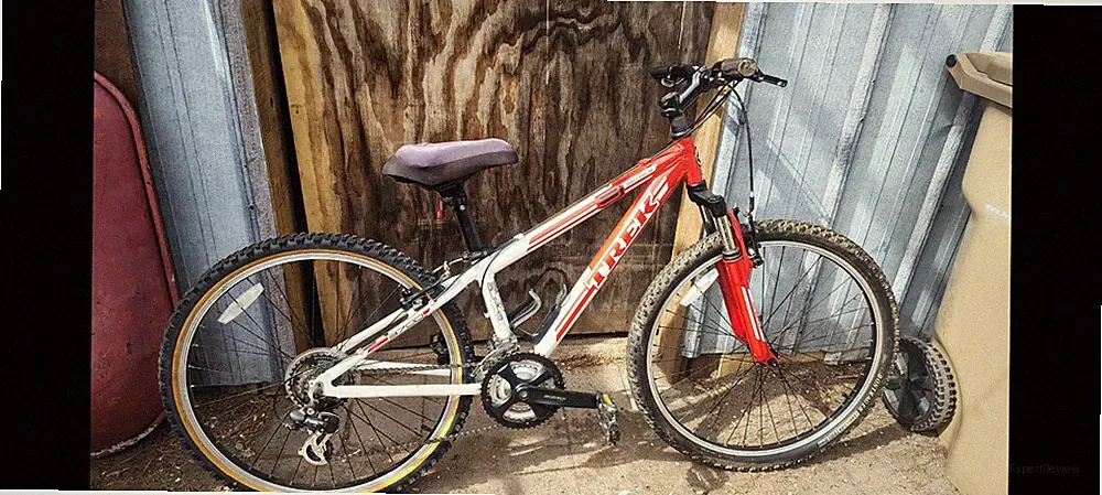 Several Bikes For Sale. Schwinn, Trek...