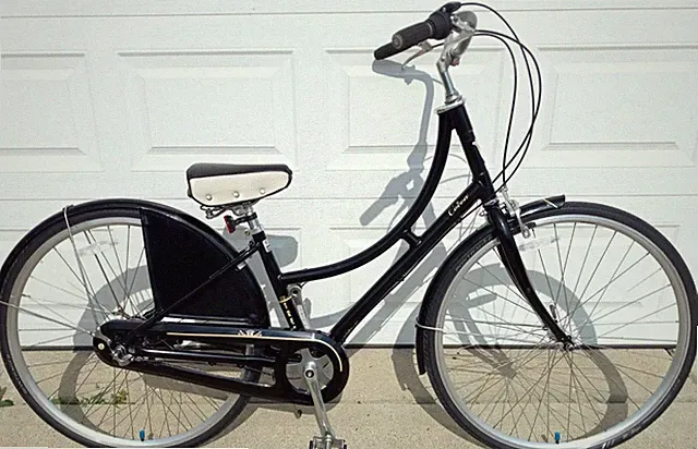 Trek Cocoa 3-Speed Bicycle in Very Good Used Condition