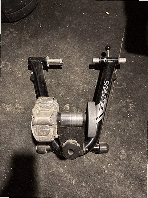 Trek Fluid 2 Cycle Ops Foldable Indoor Bike Resistance Trainer