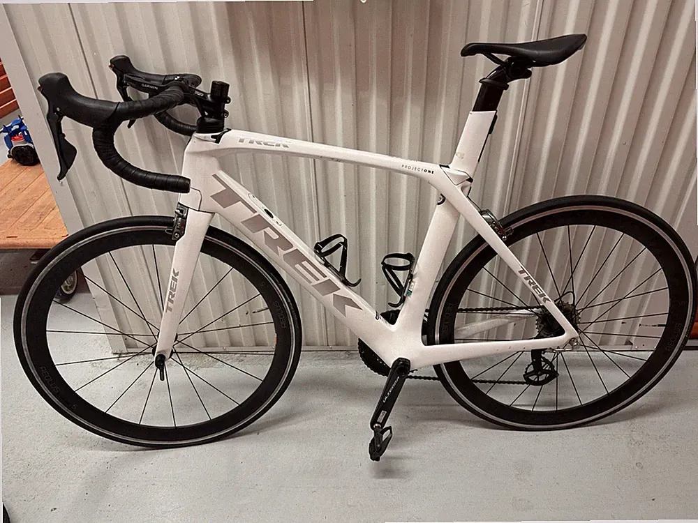 Trek Madone SLR 7 Disc 58cm - Ultegra Di2 - Project One - Aero Road Bike