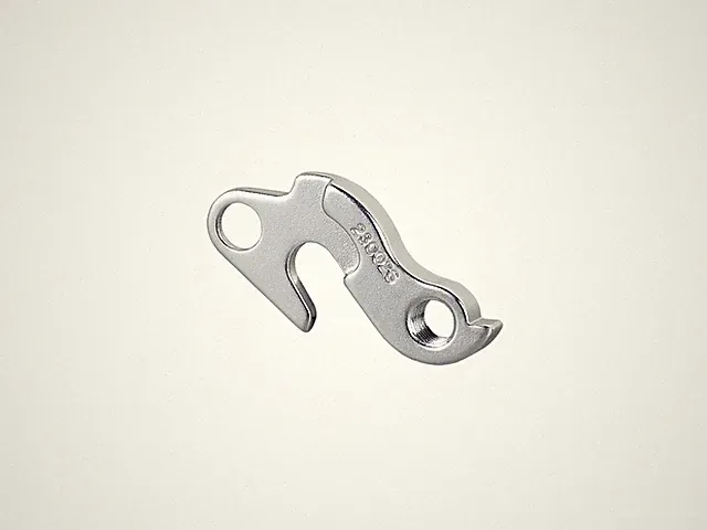 TREK MTB/TANDEM 2003 REAR DERAILEUR HANGER 135mm SILVER NEW W230026